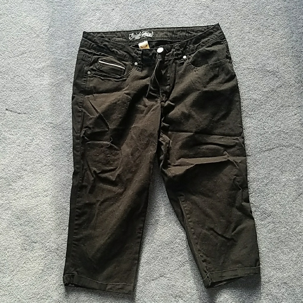 Capris